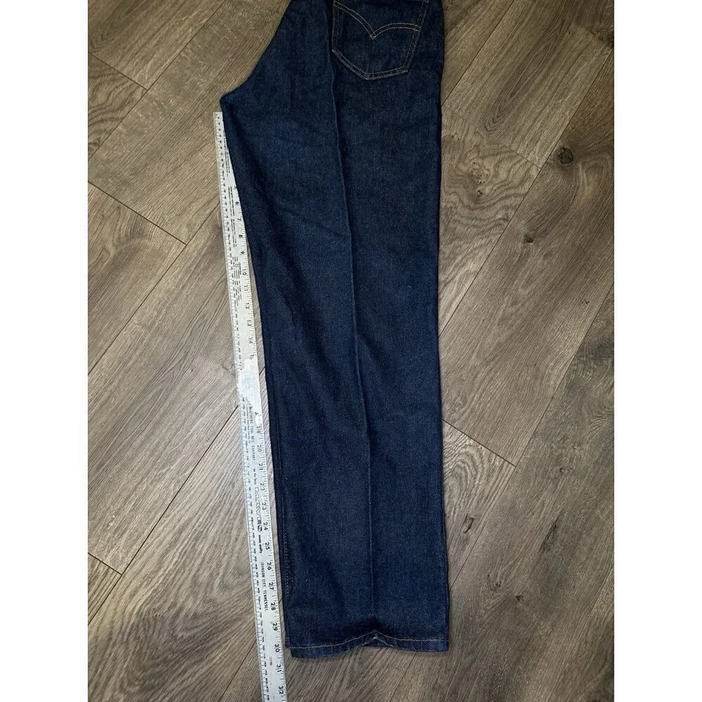 Levis Mens Size 34 X 30 Blue Denim Jeans Straight Fit White Label Pockets
